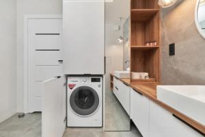 Prestige Apartment Wrocław by Renters, Вроцлав