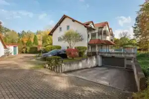 Spacious Apartment Near Forest in Bad Durrheim, Бад-Дюрхайм