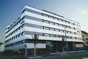 H+ Hotel Zürich, Цюрих