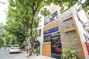 FabHotel Crown Suites, Бангалор