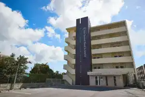 New Normal Hotel in NAGO, Наго