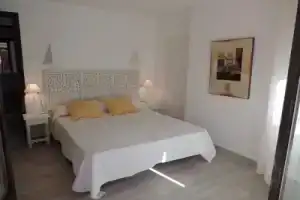 Villa El Dentol, Дения