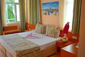 Nebilux Hotel, Анталья