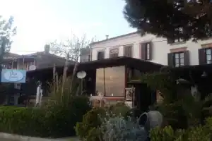 Aliye Hanim Hotel, Айвалык