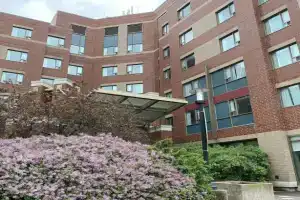 University of Ottawa Residence, Оттава