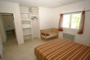 Villa in Moriani-plage With Sea View, Морьяни-Пляж