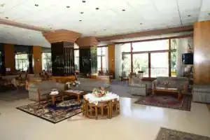 Hotel «Tsolaridis», Кипарисия