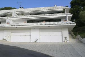 Apartment les oliveres, Багур