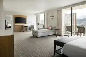 Waikiki Beach Marriott Resort & Spa, Гонолулу