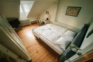 CityLodge St Gallen - 2 min to Marktplatz, Санкт-Галлен