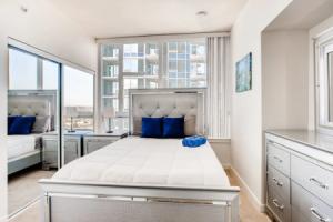 Gorgeous 2 BR Luxury Unit Amazing View, Сан-Диего