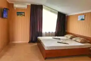Robinzon Guest House, Хыпста