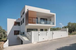 P Project Houses, Ханья