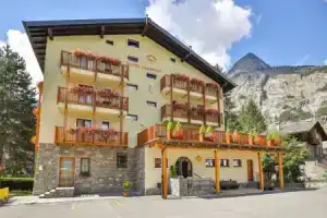 Hotel «Crampon», Курмайор