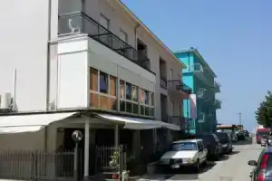 Hotel «Oria», Римини