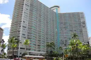 Ilikai Hotel & Luxury Suites, Гонолулу