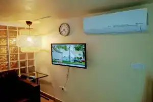 Apartment Steps From Altea Beach!! - Pool - AC, Алтея