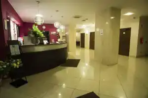 M Hotel, Лодзь