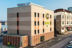 Brit Hotel Limoges Centre Gare - ex hôtel Jeanne d'Arc, Лимож