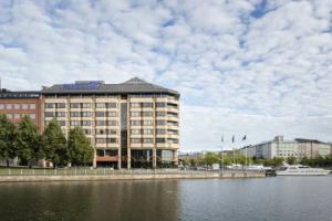Отель «Hilton Helsinki Strand», Хельсинки