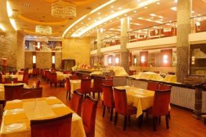 Yichen International Hotel, Чжанцзяцзе