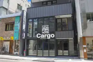 Hotel «Cargo Shinsaibashi», Осака