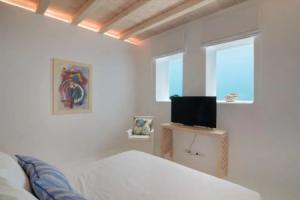 Luxury Key Mykonos 7 Bed Villa Rosella Pouli, Миконос