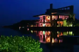 Отель «SunRay », Подгородное