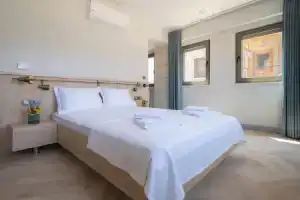 La Luz Bozcaada, Бозджаада