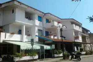 Отель «Pensione Nettuno», Палинуро