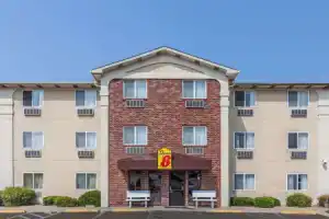 Super 8 by Wyndham Irving DFW Airport/South, Ирвинг