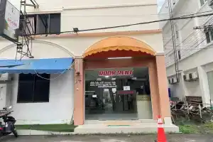 Lucky Inn Suites, Джомтьен
