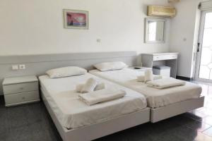 Atrium Apartment #1, Карпатос