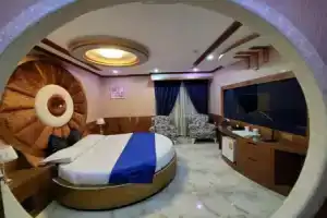 Camphor Hotel - Ras Al Khaimah, Рас-эль-Хайма