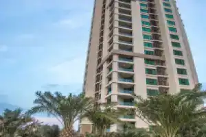 Отель «Lagoona Beach Luxury and Spa», Манама