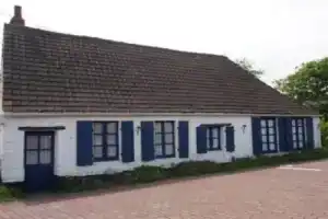 Brit Hotel Les Argousiers, Орли