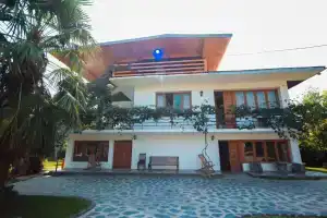 Гостевой дом «Isev Kvareli», Кварели