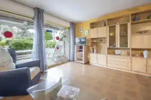 Apartment Gavina Th 115, Салоу