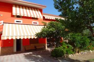 Casa Cuccuddau, Теулада