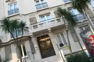 Hotel «Renoir», Канны