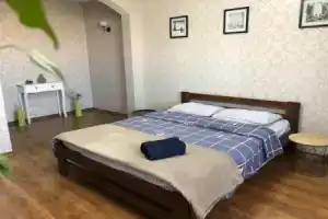 1кім в Центрі,вул.Набережна