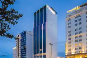 Pavilion Hotel, Дананг