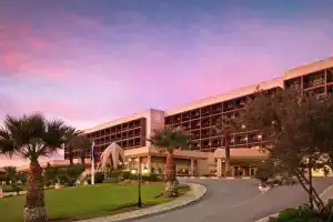 Sheraton Tunis Hotel, Тунис