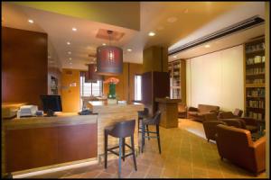 Отель «Nh Torino Santo Stefano», Турин