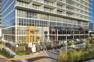 Отель «The Gabriel Miami Downtown, Curio Collection by Hilton», Майами