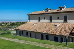 Residenza d'Epoca Pietra Di Ponente, Чампино