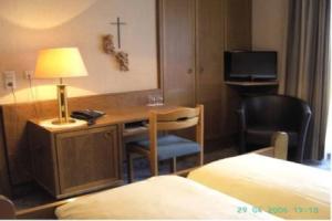 Kurhotel Aenny, Бад-Вёрисхофен