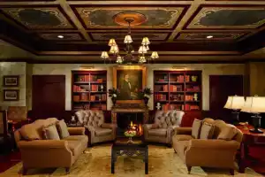 Отель «The Ritz-Carlton, New Orleans», Новый Орлеан