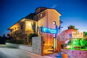 Hotel «Bacco», Ашеа