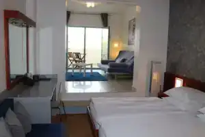 Hotel «Vodisek», Копер